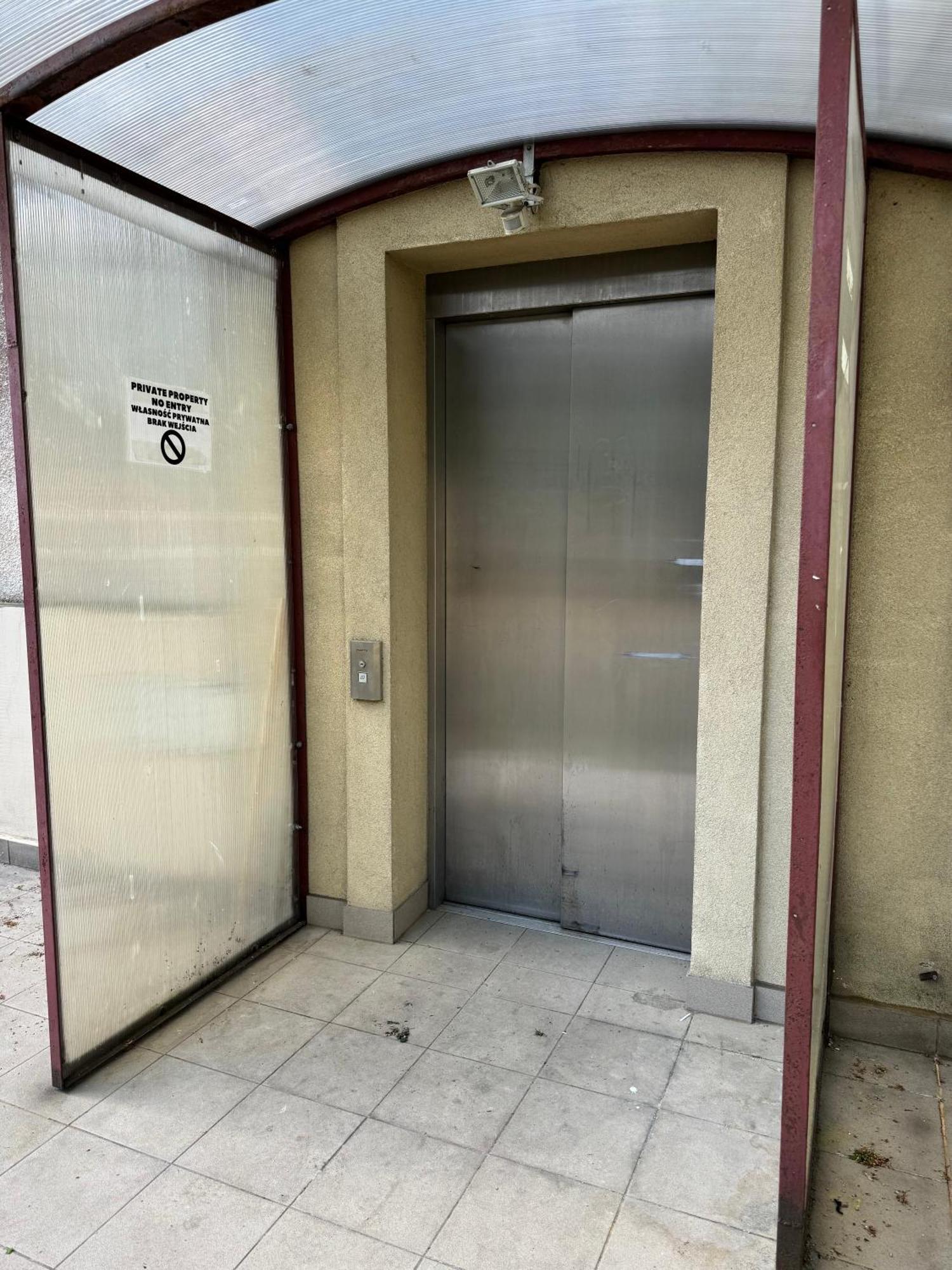 קרקוב Iris Aparthotel מראה חיצוני תמונה