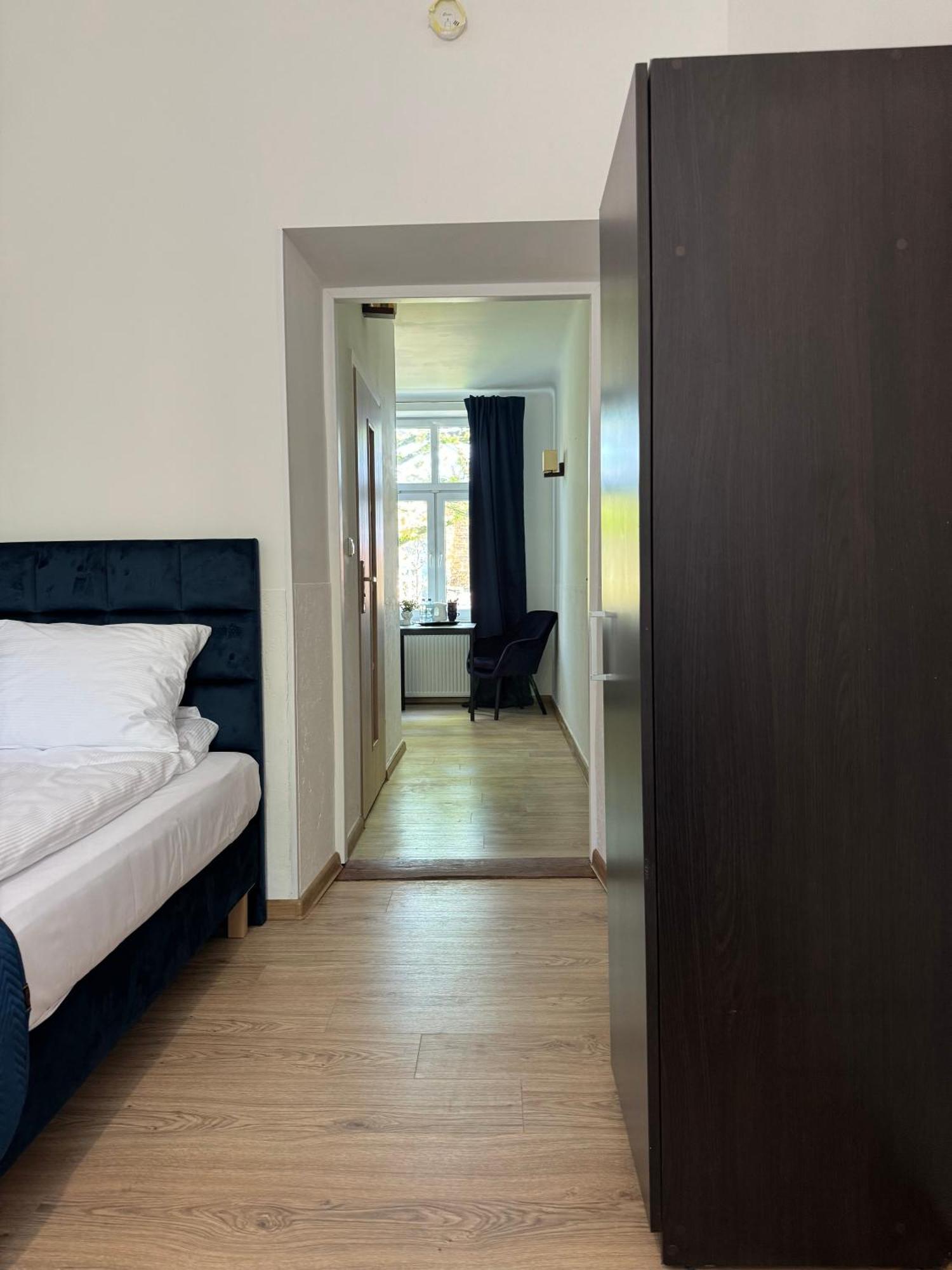 קרקוב Iris Aparthotel מראה חיצוני תמונה