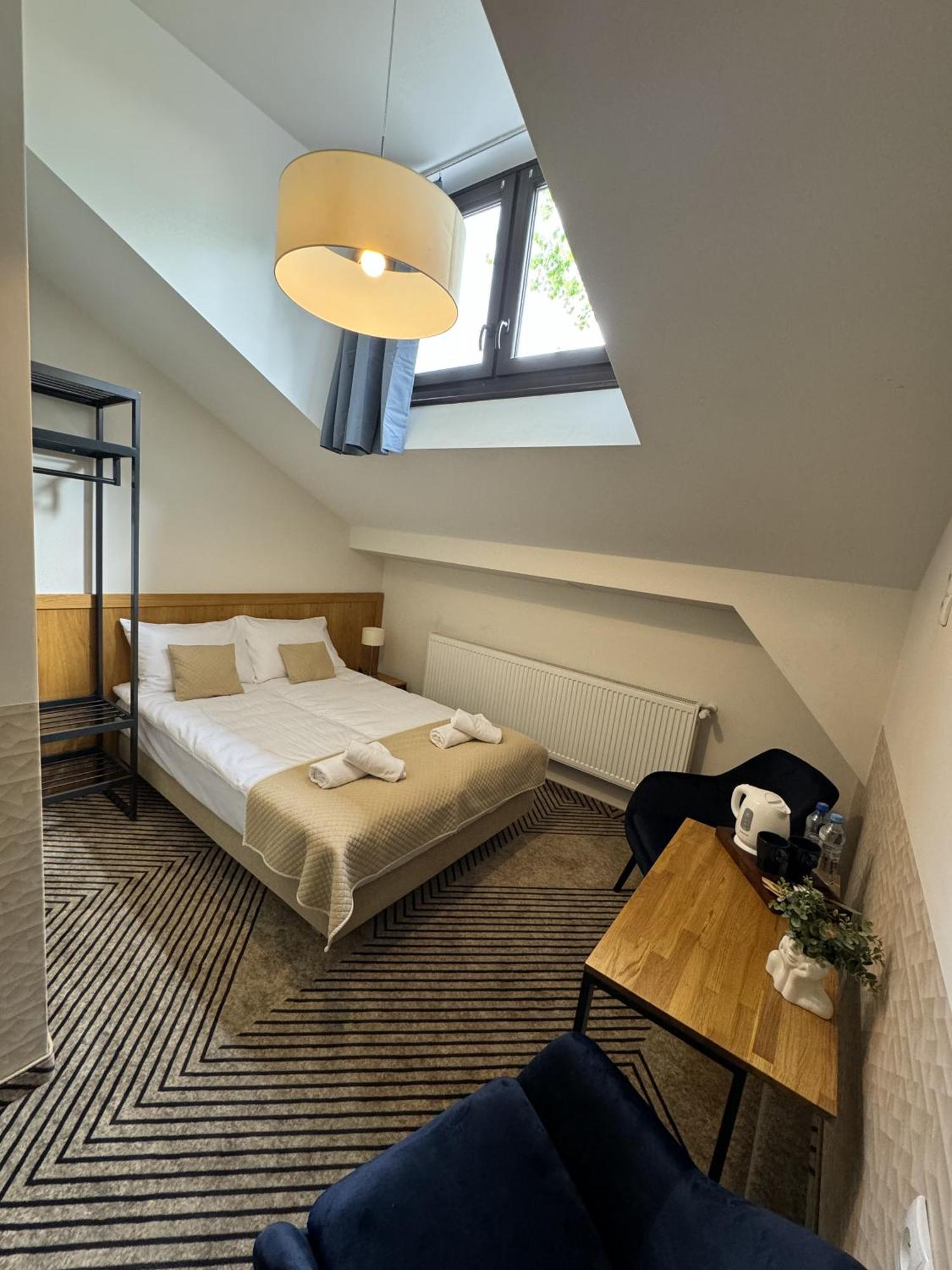 קרקוב Iris Aparthotel מראה חיצוני תמונה